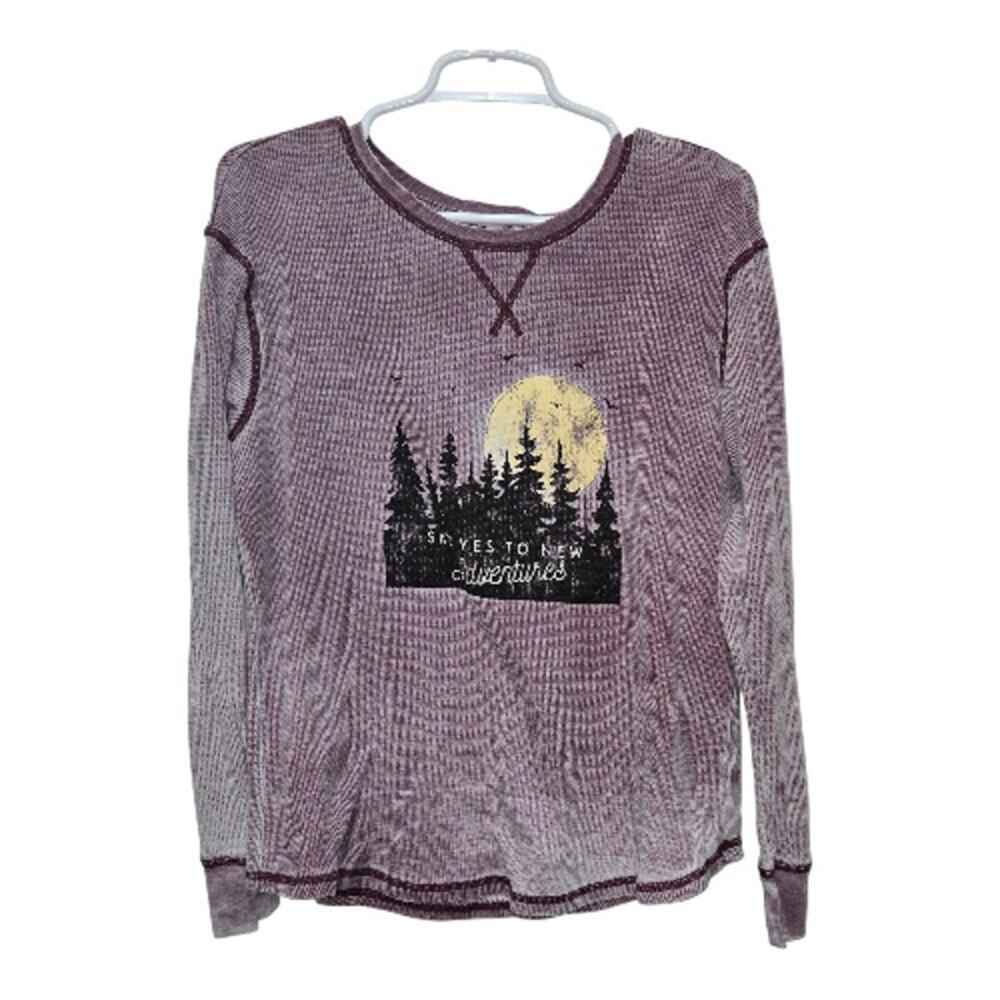 Maurices Waffle Knit Graphic Top Medium Mauve Thermal